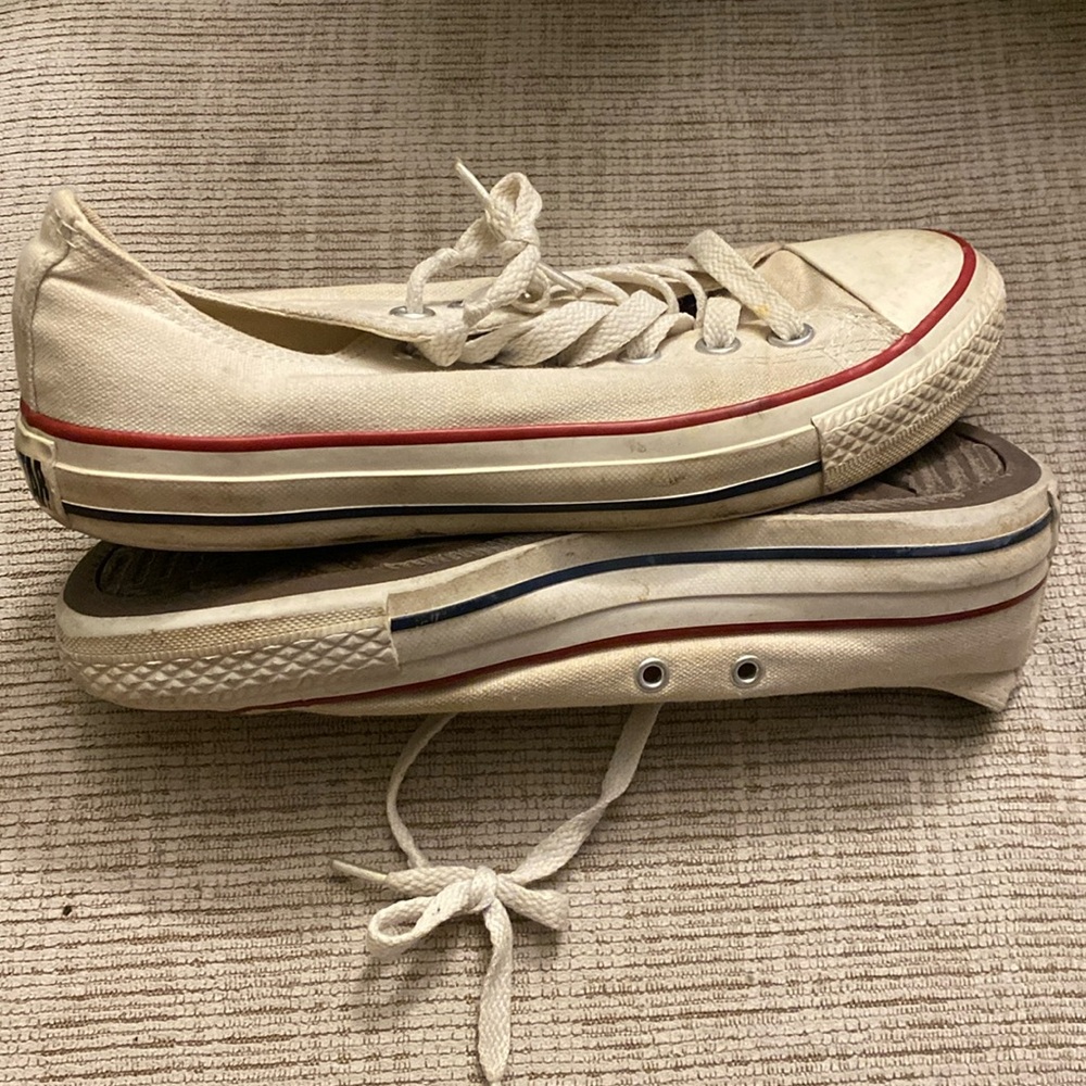 White converses